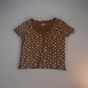 Hollister Ribbed Knit Brown Floral Button Ruffle Cropped T-Shirt Short Sleeve S